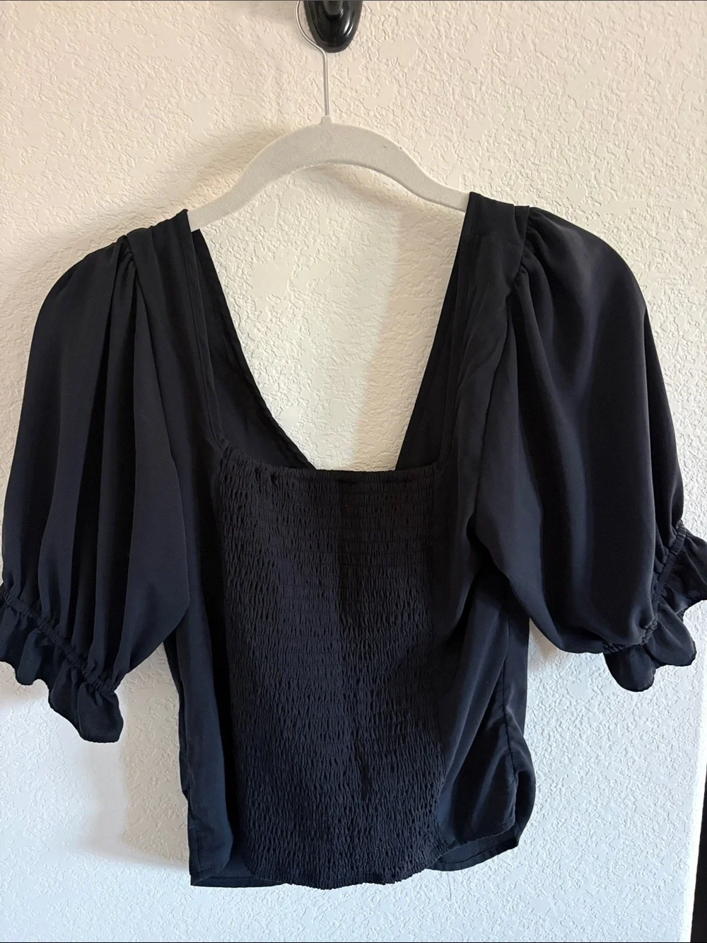 Abercrombie & Fitch Black Ruched V-Neck Puff Sleeve Blouse